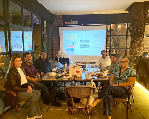 Teilnehmer eines Online-Marketing-Workshops in Mexiko